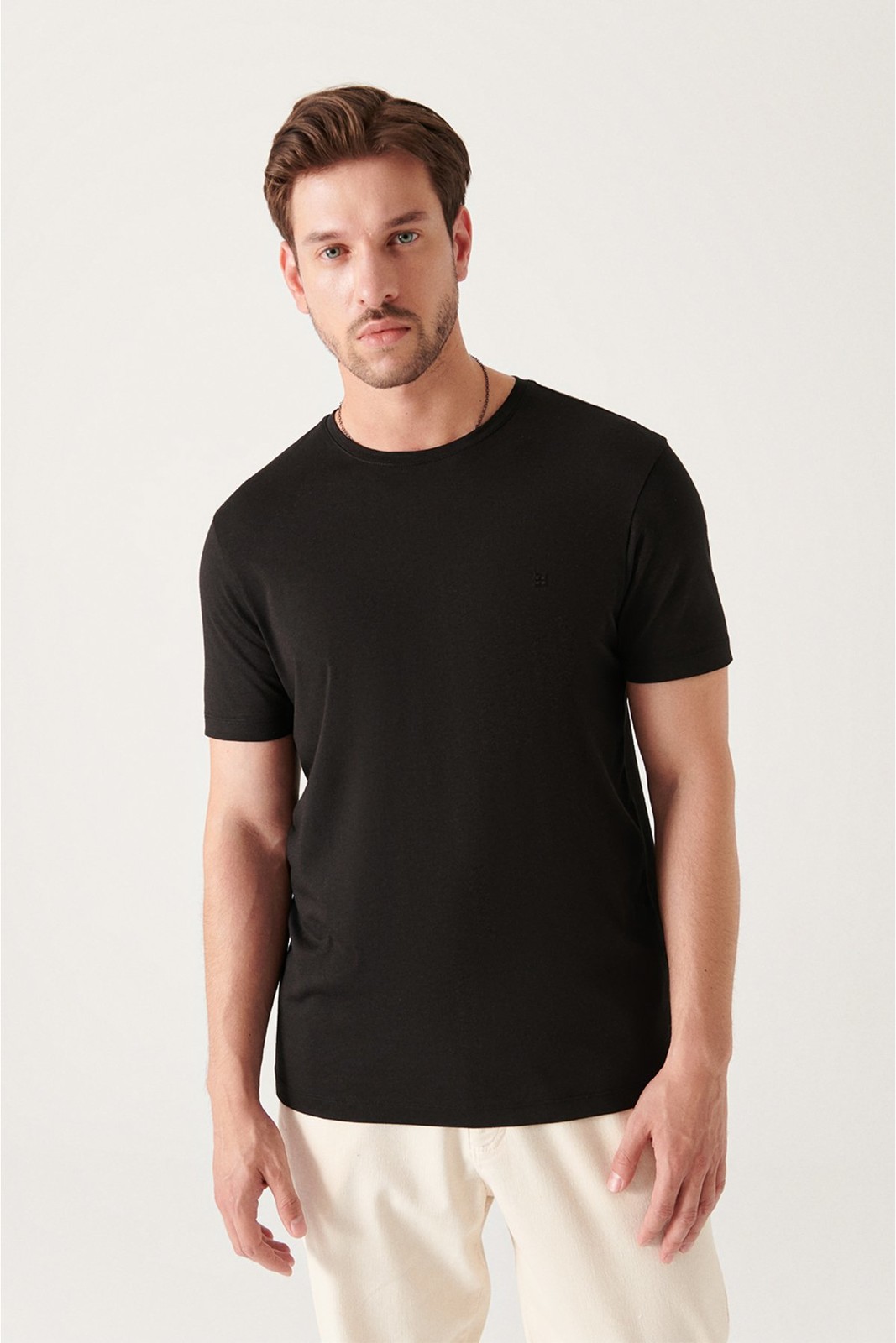 Avva Men's Black Ultrasoft Crew Neck Cotton Slim Fit Narrow Cut T-shirt