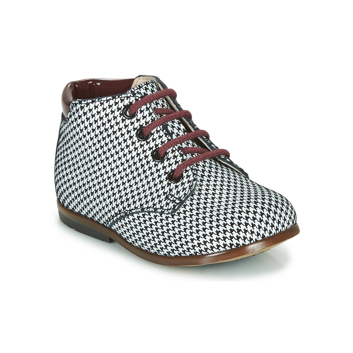 GBB  TACOMA  Černá