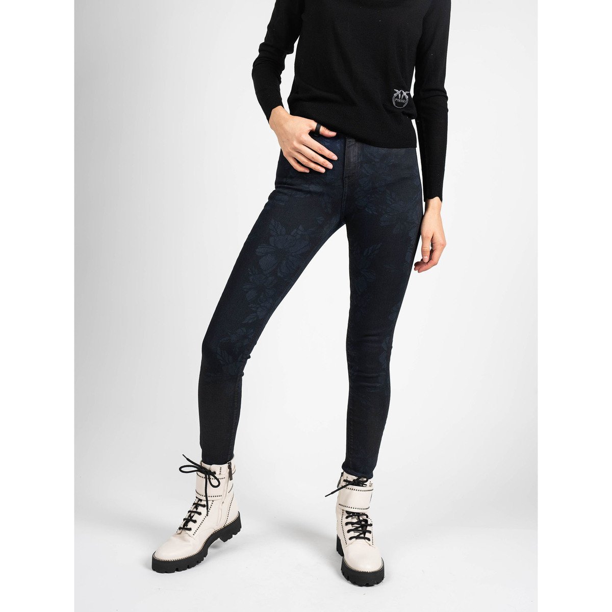 Guess  W63A46D27E0-CBLO  Modrá