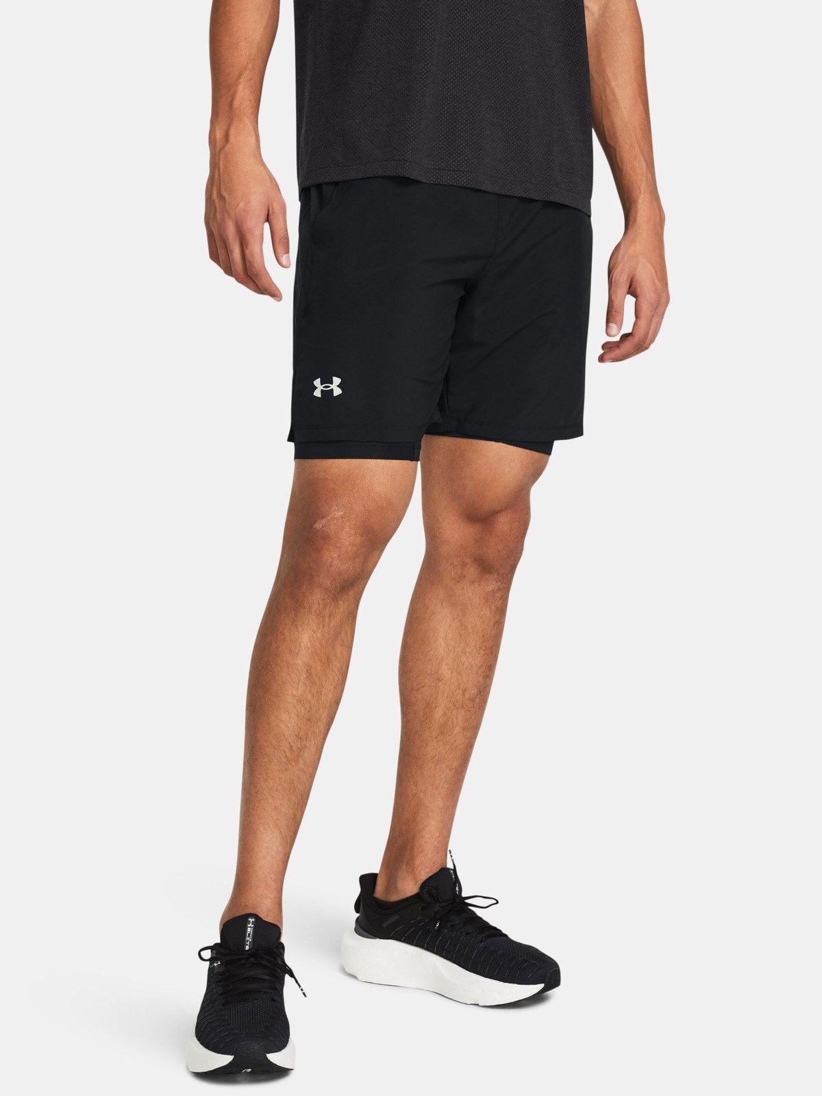 Under Armour Kraťasy UA LAUNCH 7'' 2-IN-1 SHORTS-BLK - Pánské