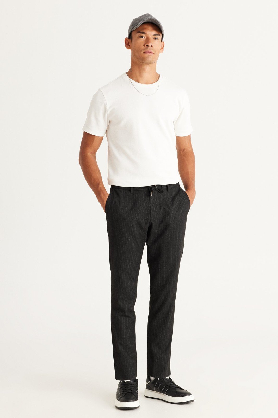ALTINYILDIZ CLASSICS Men's Anthracite Slim Fit Narrow Cut Tie Waist Patterned Flexible Trousers