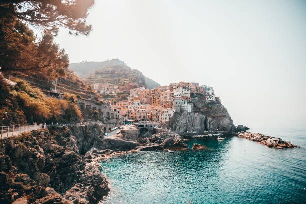 Carol Yepes Umělecká fotografie Landscape image of famous Cinque Terre, Italy, Carol Yepes, (40 x 26.7 cm)