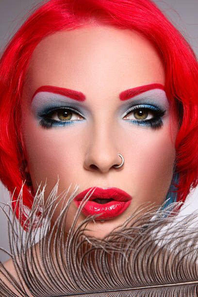 olgaecat Umělecká fotografie Redhead covergirl, olgaecat, (26.7 x 40 cm)