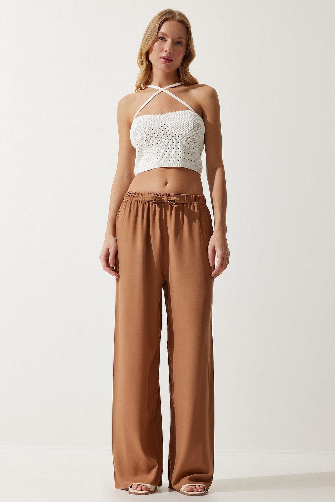 Happiness İstanbul Women's Biscuit Flowy Knitted Palazzo Trousers