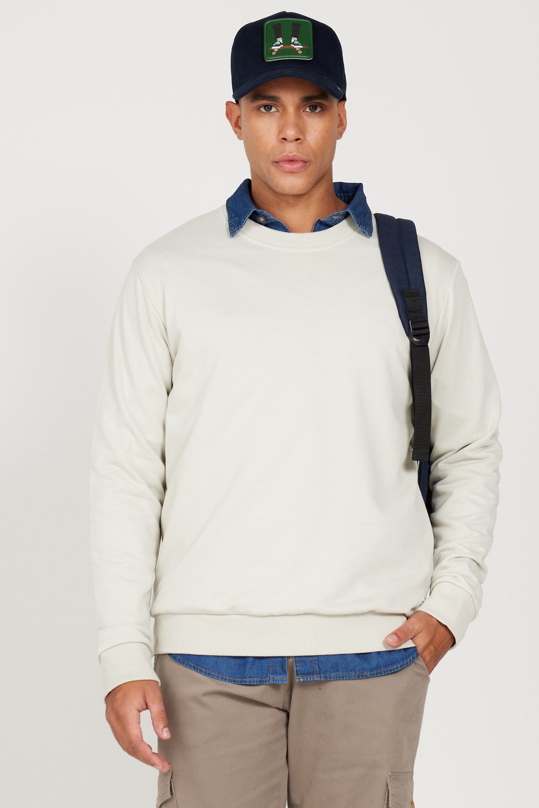 AC&Co / Altınyıldız Classics Men's Beige Standard Fit Regular Fit Crew Neck 3 Thread Cotton Sweatshirt
