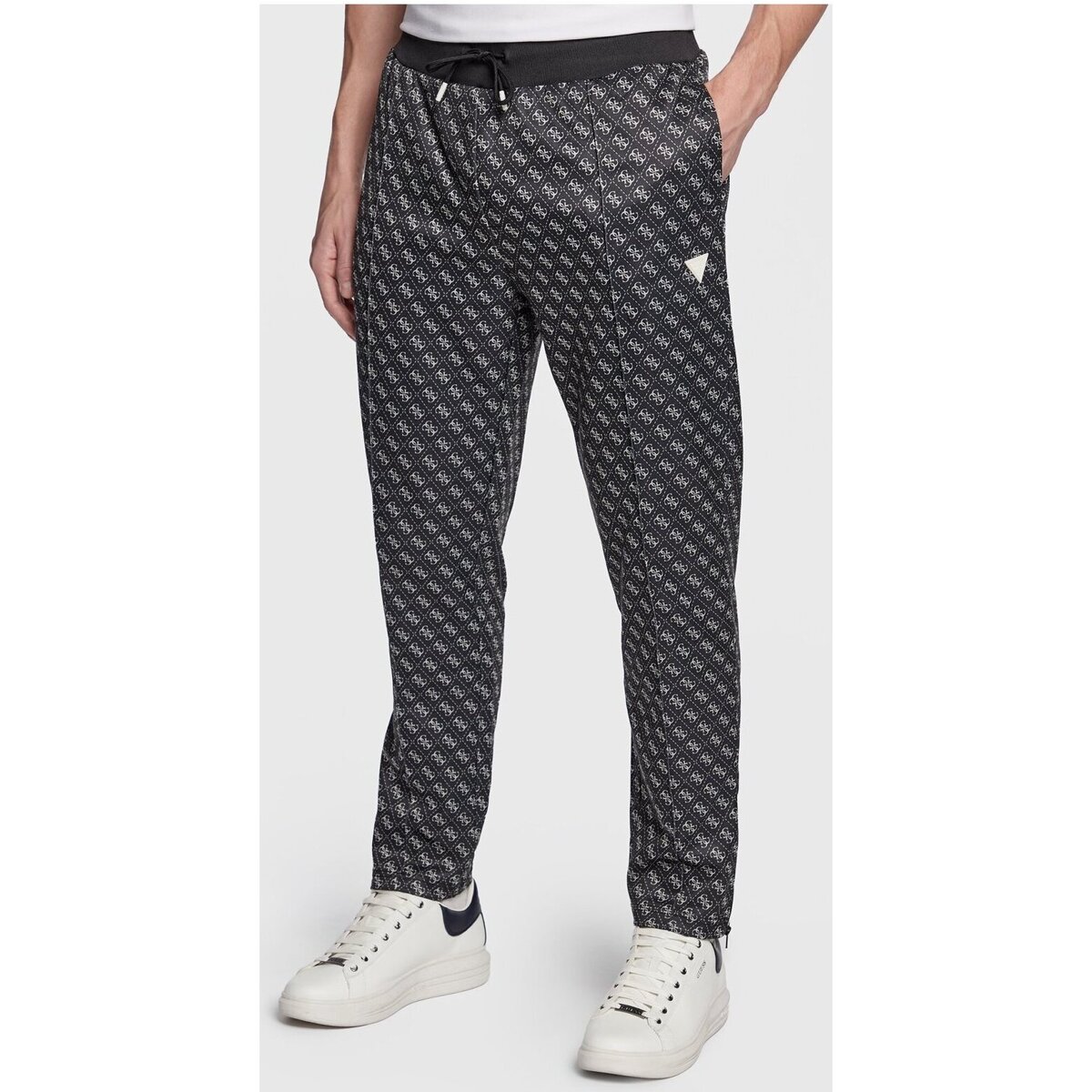 Guess  Z2BB05 FL04Q  Černá