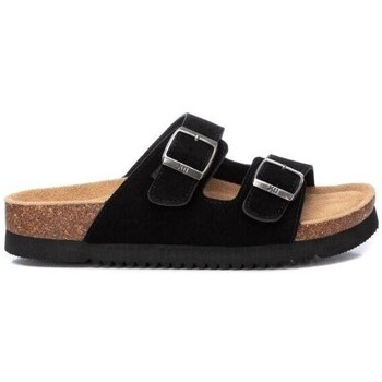 Xti  142552  Černá