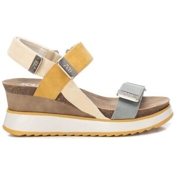 Xti  142822  Žlutá