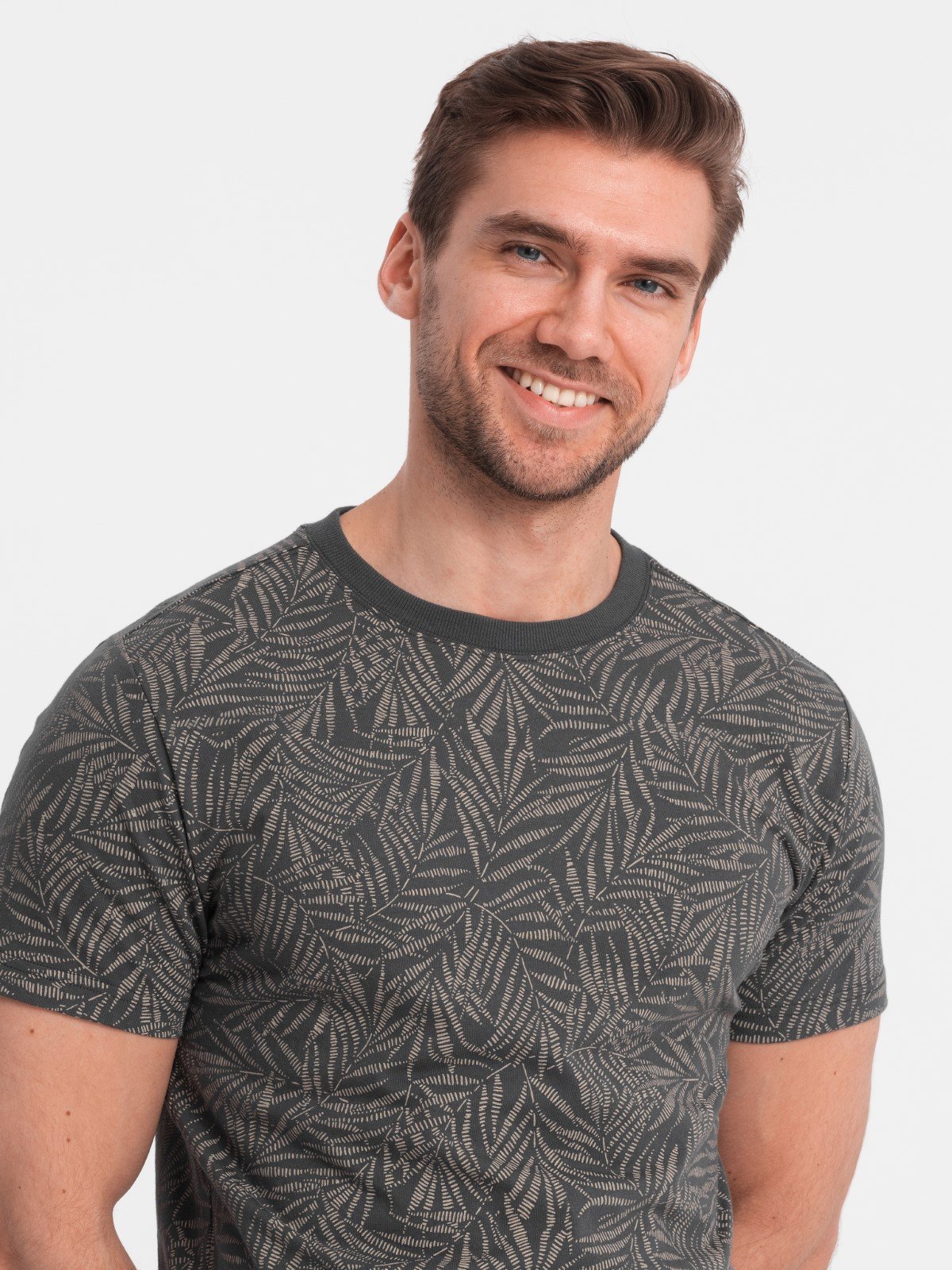 Ombre Men's full-print t-shirt in palm leaves - graphite