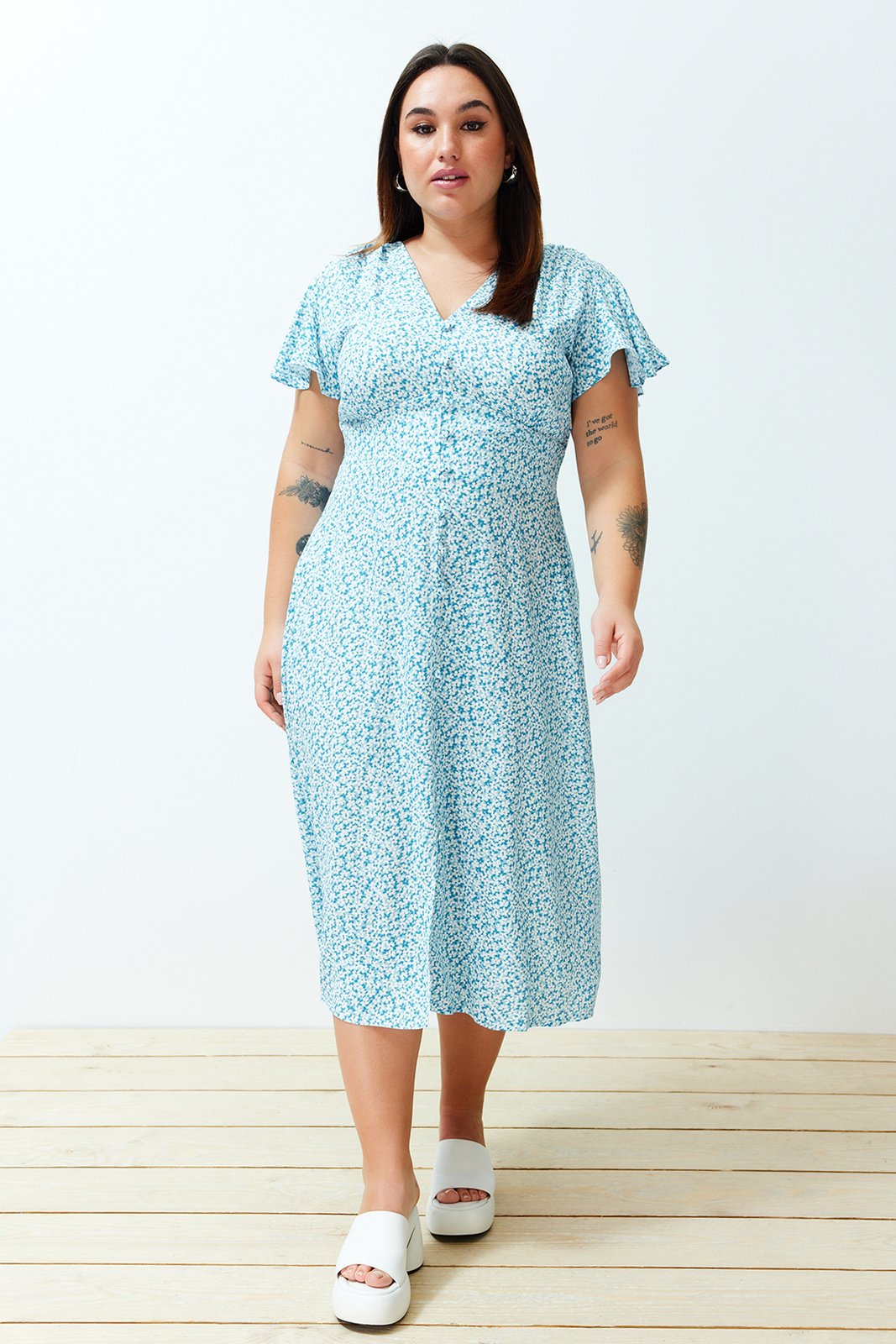 Trendyol Curve Multi Color V Neck Ruffle Detail Woven Dress