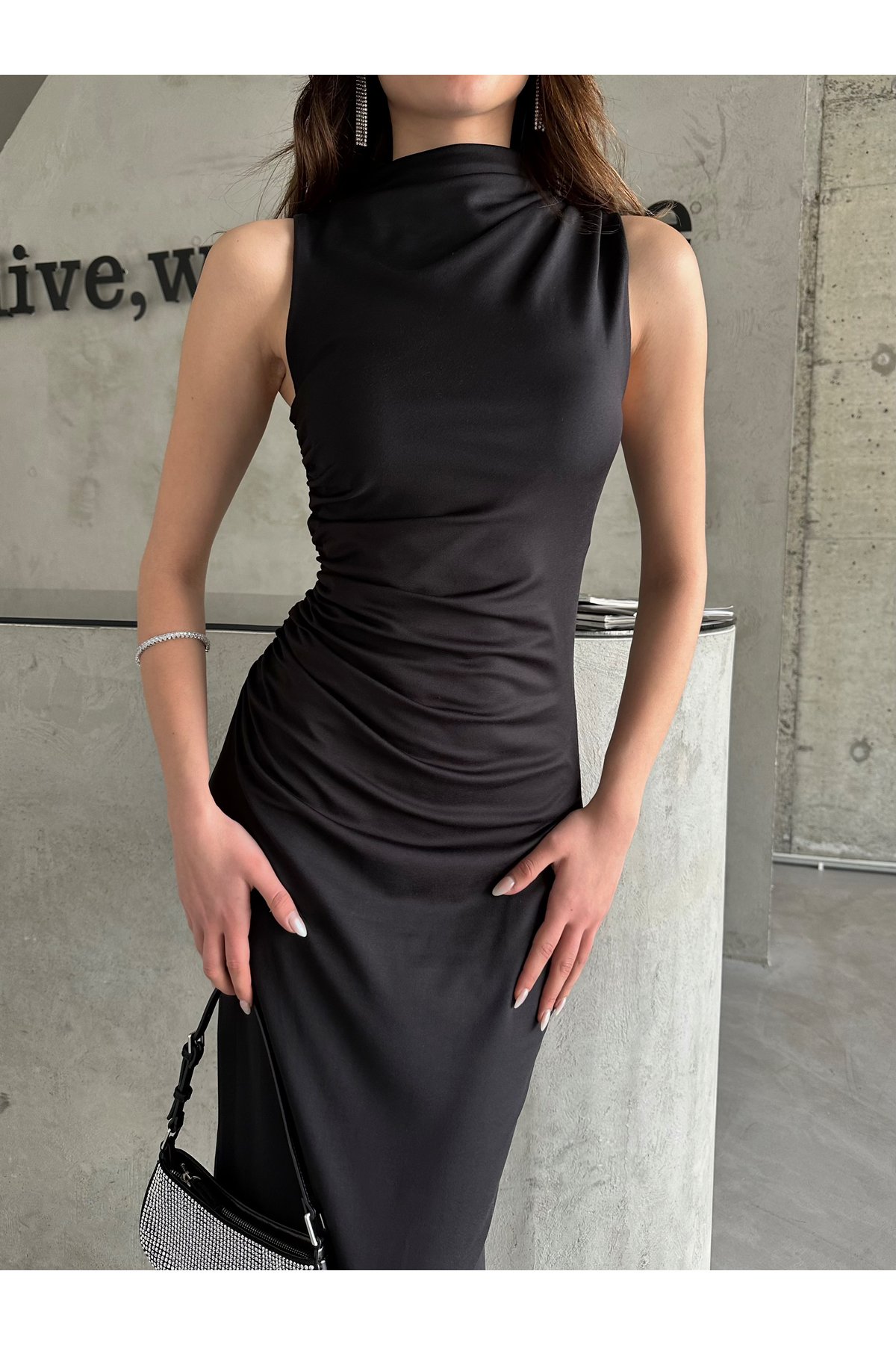 Laluvia Black Turtleneck Zero Sleeve Long Dress