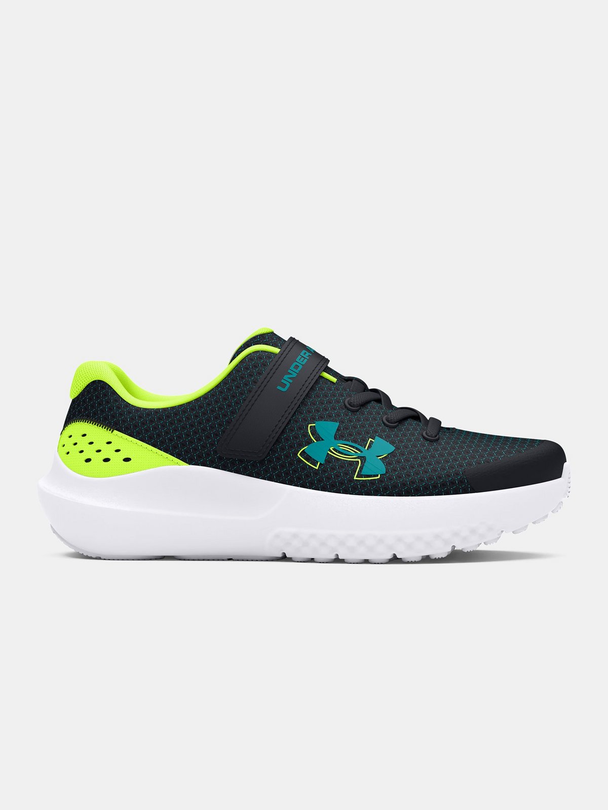 Under Armour Boty UA BPS Surge 4 AC-BLK - Kluci