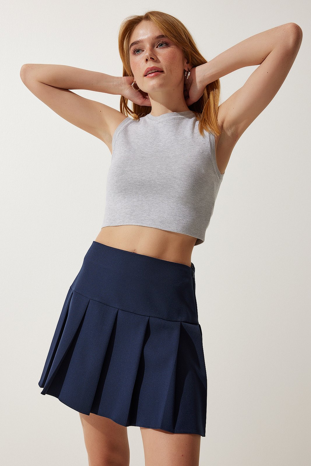 Happiness İstanbul Women's Navy Blue Pleated Mini Woven Skirt