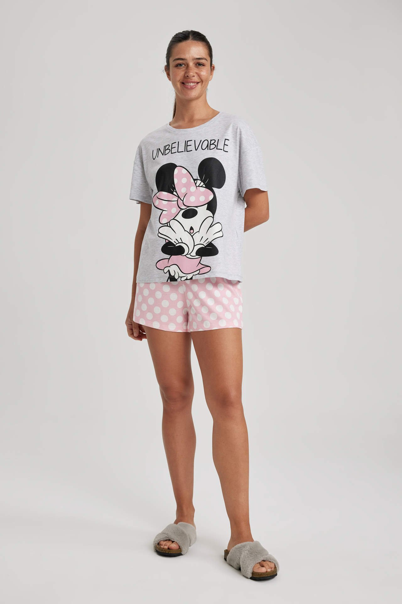 DEFACTO 2 piece Regular Fit Mickey & Minnie Licensed Knitted Sets