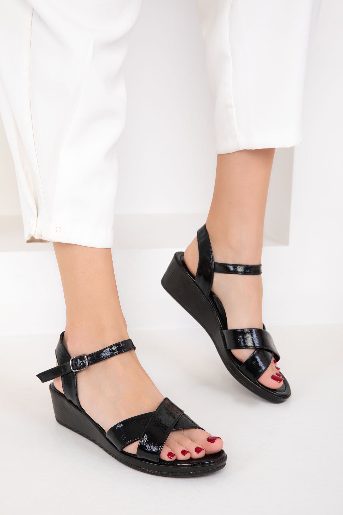 Soho Black Matte Patent Leather Women's Sandals 18807