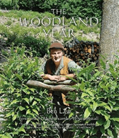 Woodland Year (Law Ben)(Paperback / softback)