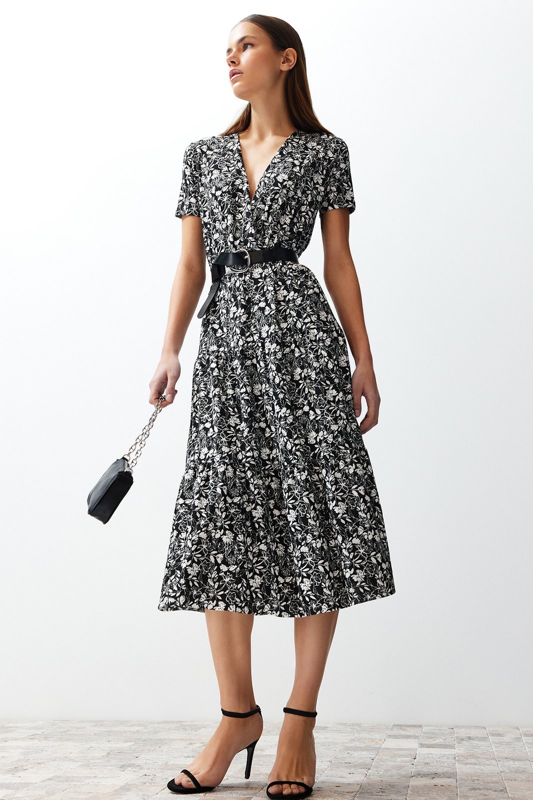 Trendyol Black Floral Double Breasted Skater/Waist Open Ribbed Elastic Knitted Midi Dress