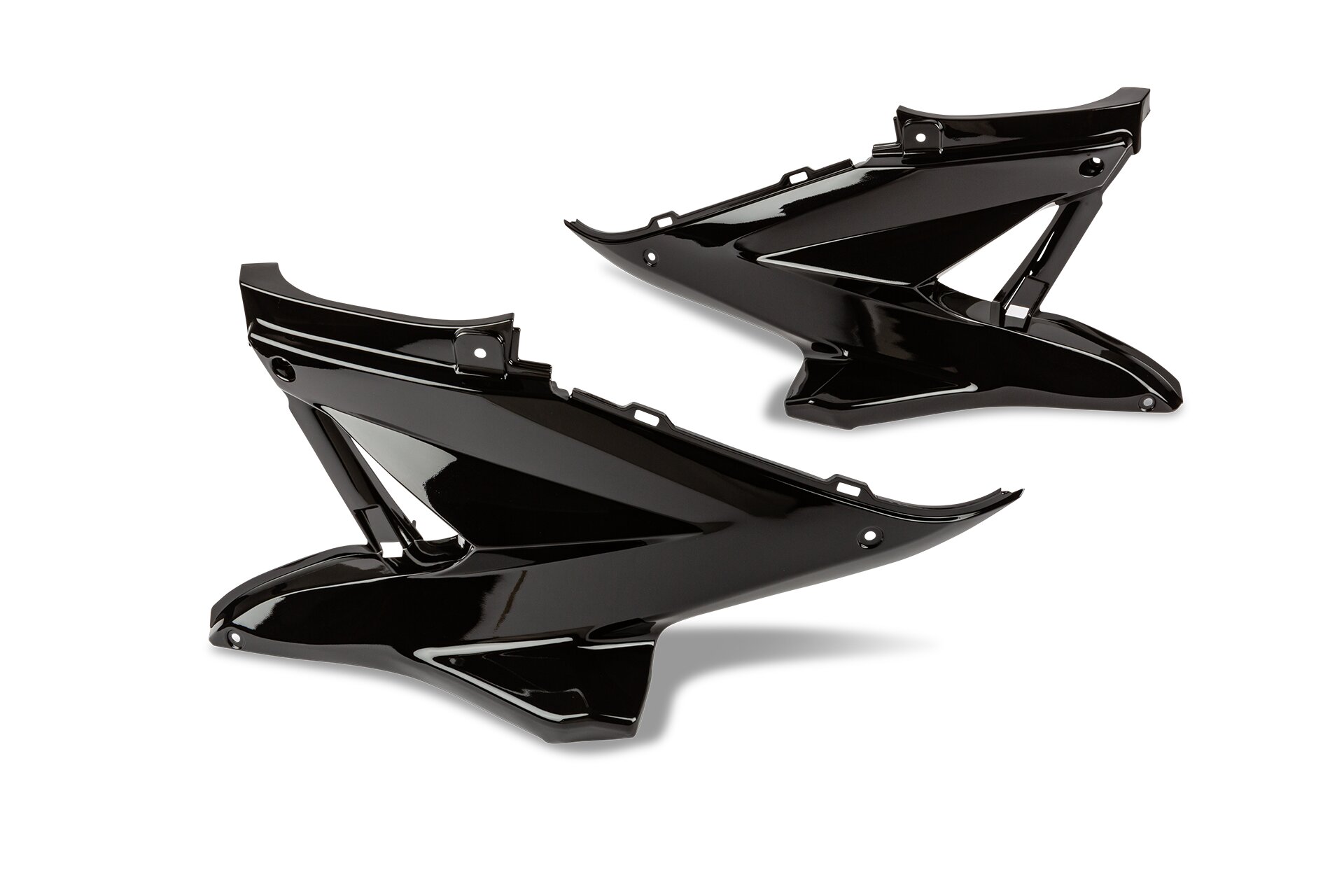 STR8 Sada bočních krytů / plastů, černé, Yamaha Aerox / MBK Nitro do 2013