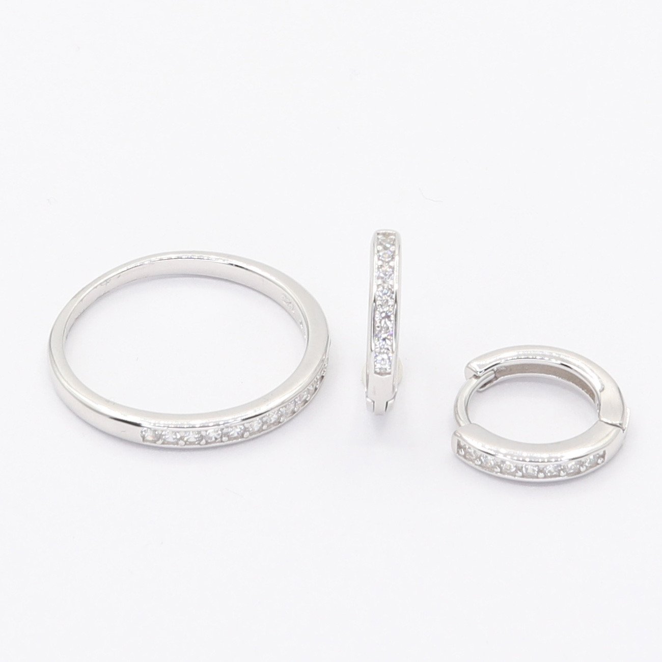 Stříbrná souprava S580