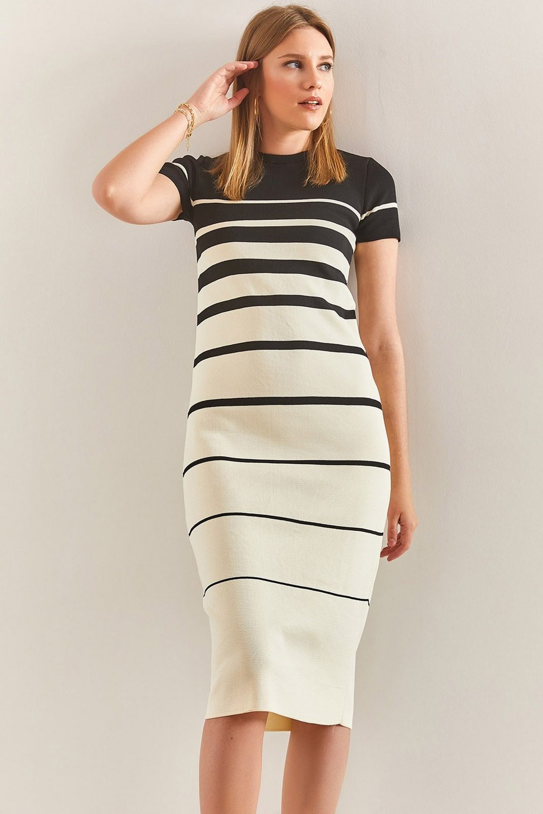 Bianco Lucci Women's Striped Sweater Dress