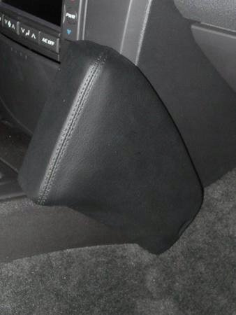 Kuda konzole pod tel. pro Cadillac Cts 2008