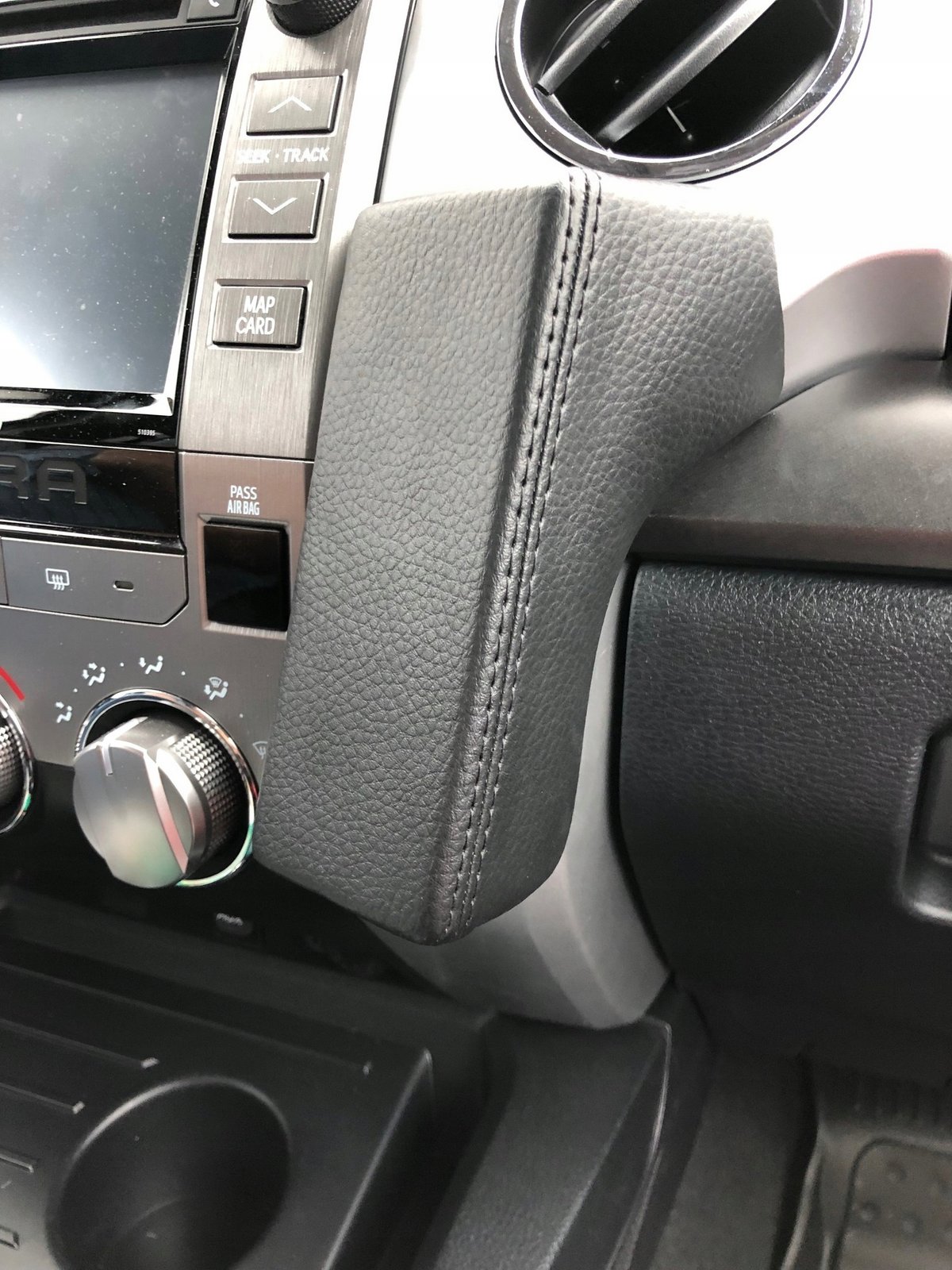 Držák na mobil Kuda Toyota Tundra od 2014