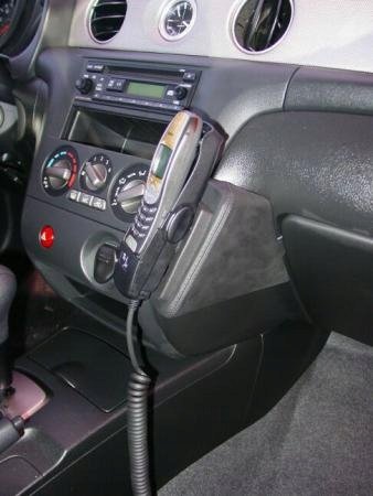 Kuda konzole pod tel Mitsubishi Outlander od 2002