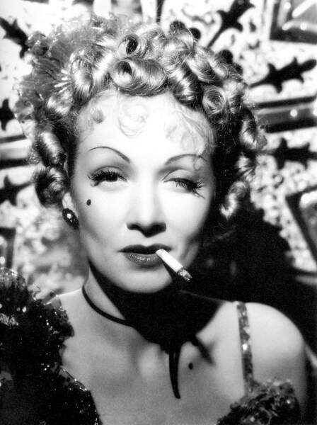 BRIDGEMAN IMAGES Umělecká fotografie Marlene Dietrich, Destry Rides Again 1939 Directed By George Marshall, (30 x 40 cm)
