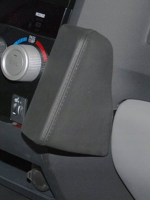 Kuda držák telefonu Toyota Matrix od 2008