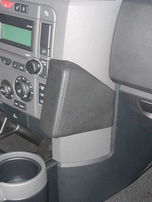 Kuda Land Rover Discovery držák telefonu od 2004