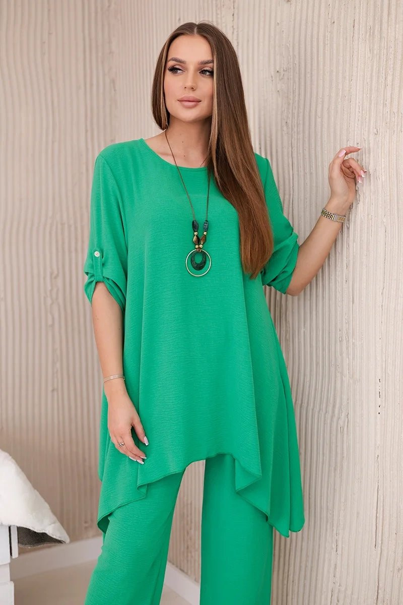 Sada halenka + kalhoty s přívěskem světle zelené barvy