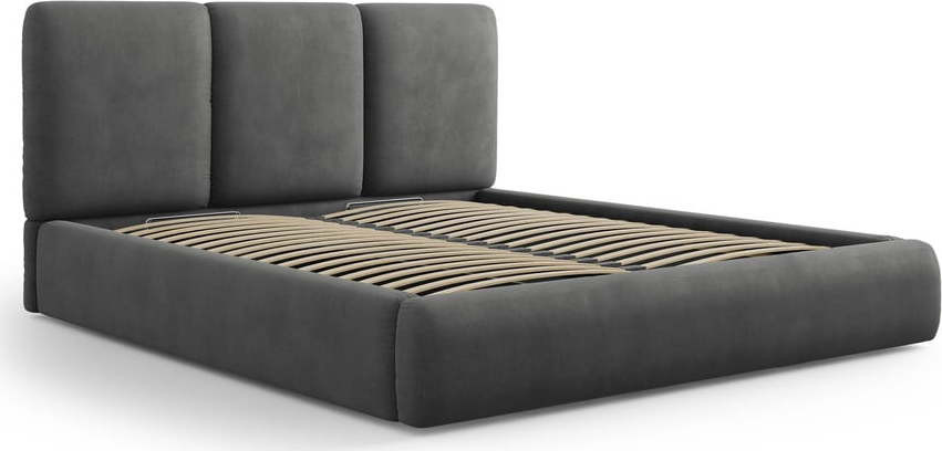 Šedá čalouněná dvoulůžková postel s úložným prostorem s roštem 200x200 cm Brody – Mazzini Beds