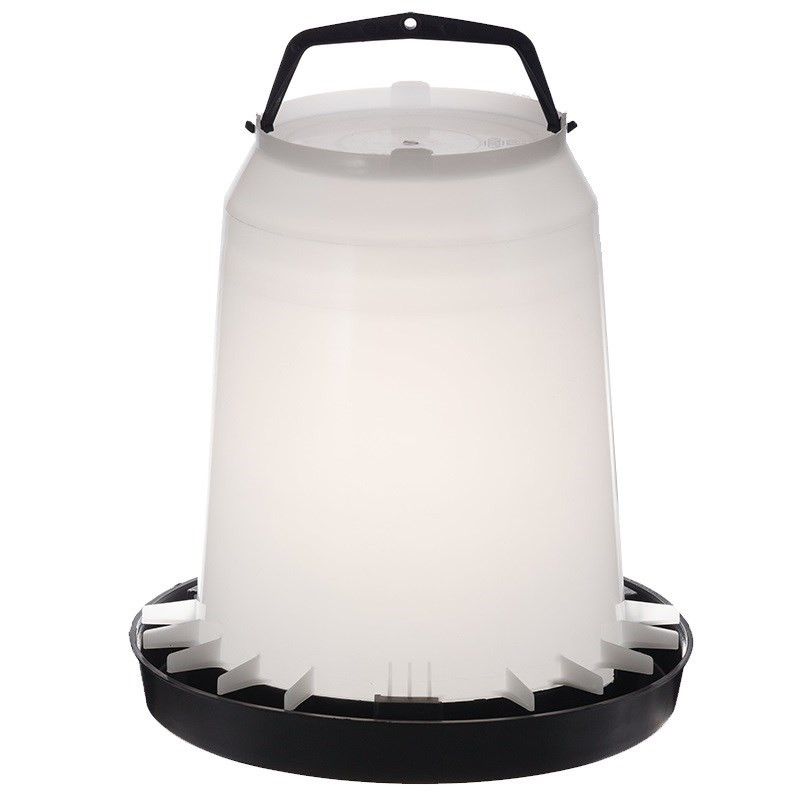 KOZÁČEK Krmítko kuřecí plast ¤25x27cm 5L se závěsem