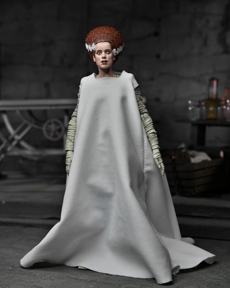 NECA | Universal Monsters - sběratelská figurka Ultimate Bride of Frankenstein (Color) 18 cm