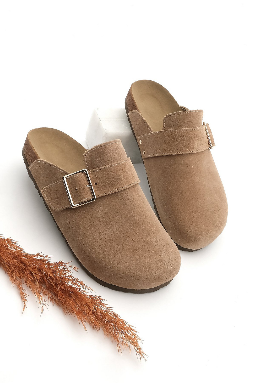 Marjin Women's Genuine Leather Eva Sole Closed Front Buckle Daily Slippers Sumpa Camel Suede