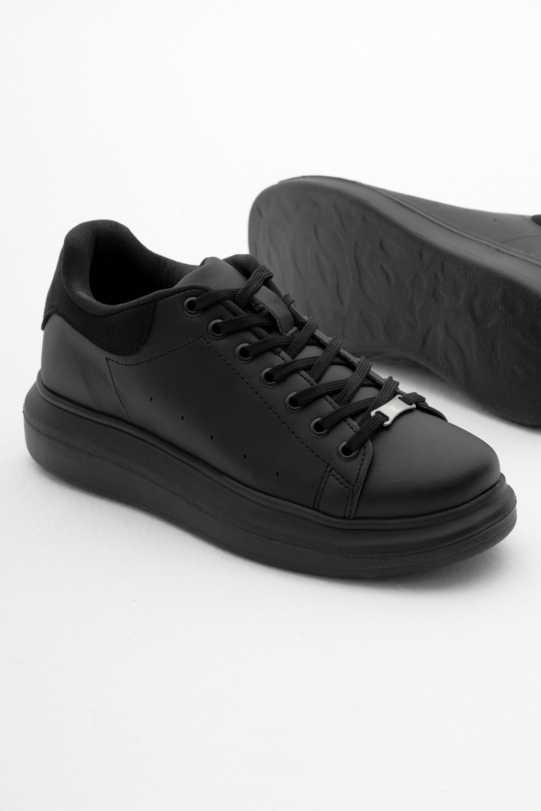 Tonny Black Unisex Black Sneakers V2alx