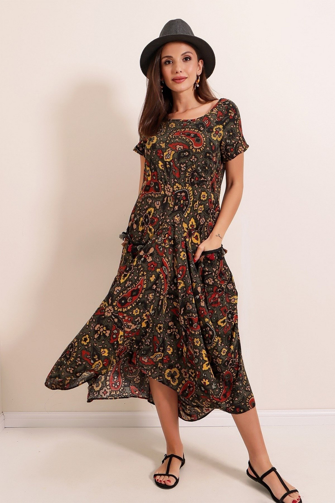 By Saygı Floral Pattern Tasseled Double Pocketed Asymmetric Dress Khaki