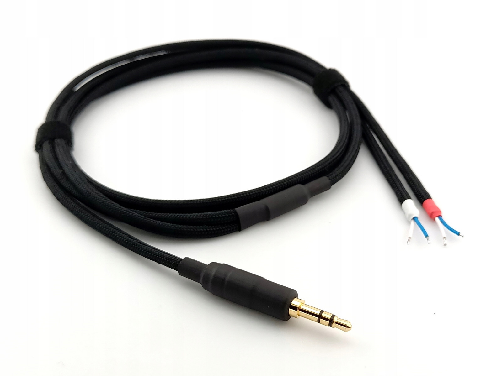 Creative Aurvana Live! ručně vyrobený kabel Canare L-4E5C barvy varianty