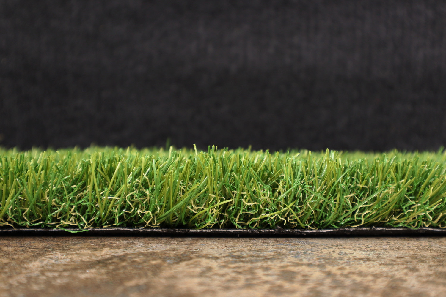 AKCE: 270x400 cm Umělá tráva Rosalia metrážní - Rozměr na míru cm Artificial grass specialists