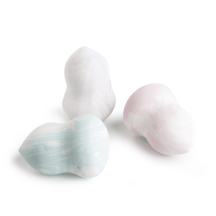 IDC INSTITUTE Houbička na make-up 1 ks