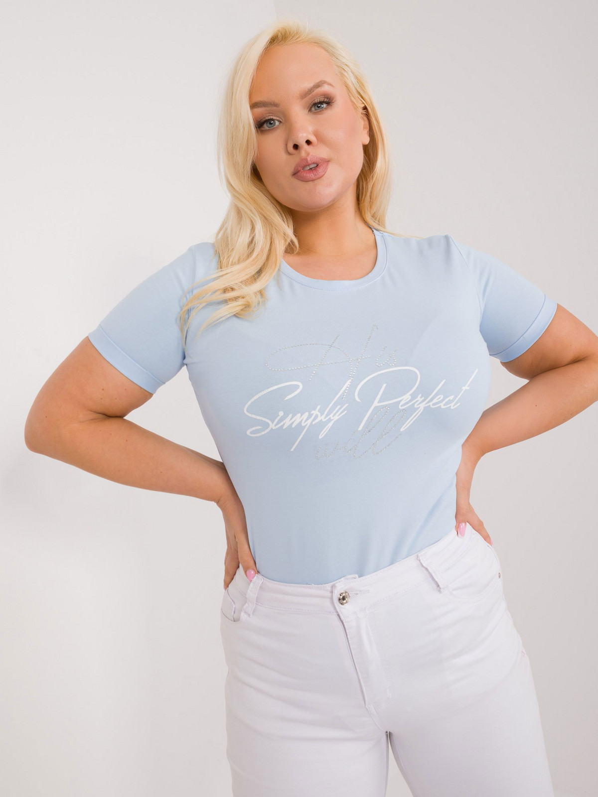 Světle modré plus velké tričko s kulatým výstřihem