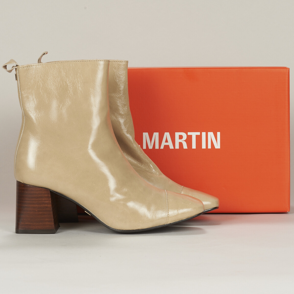 JB Martin  VANESSA  Béžová