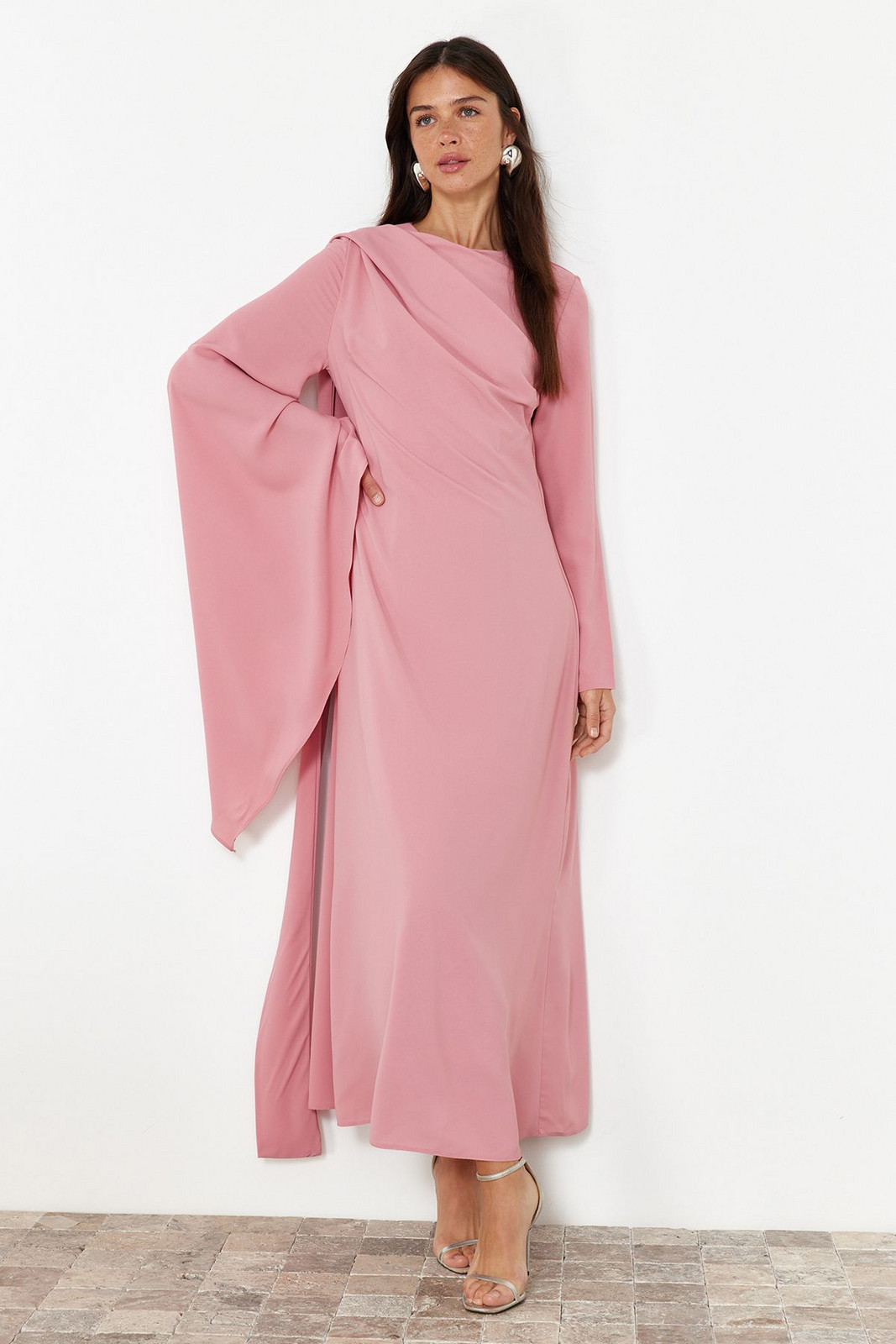 Trendyol Dusty Rose Shawl Detailed Evening Dress