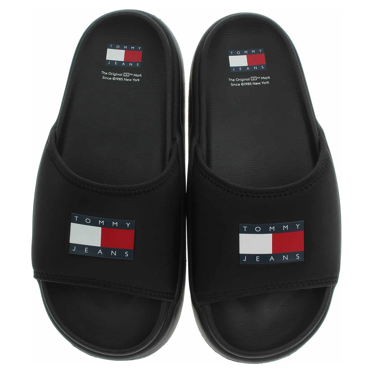 Ecco Plážové pantofle Tommy Hilfiger EN0EN02448 BDS black 23700536