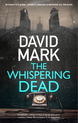 The Whispering Dead (Mark David)(Paperback)