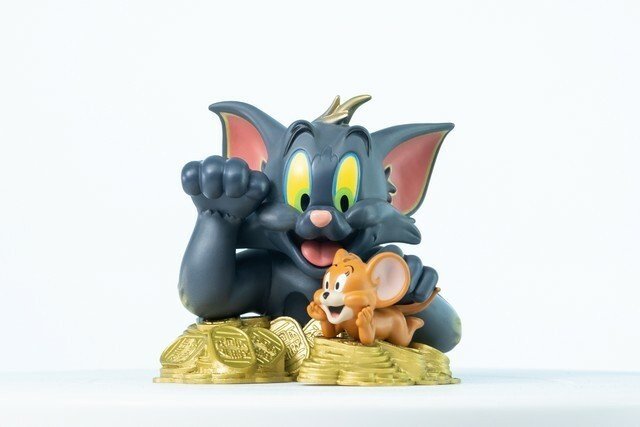 Soap Studios | Tom and Jerry - Mini Maneki-Neko Bust (Lights Off Version) 9 cm