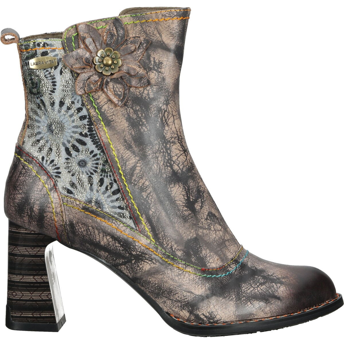 Laura Vita  Stiefelette  Hnědá