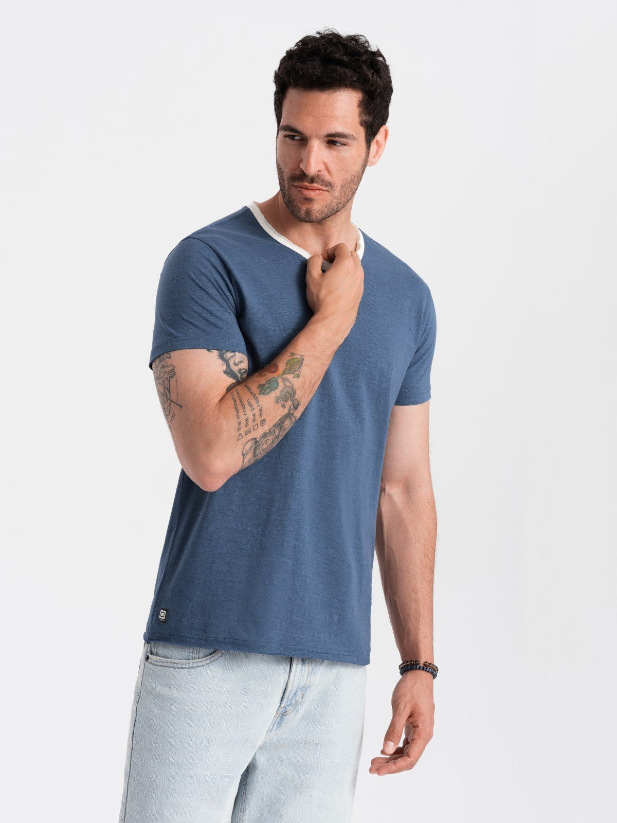 Ombre Men's T-shirt with raw finish - dark blue