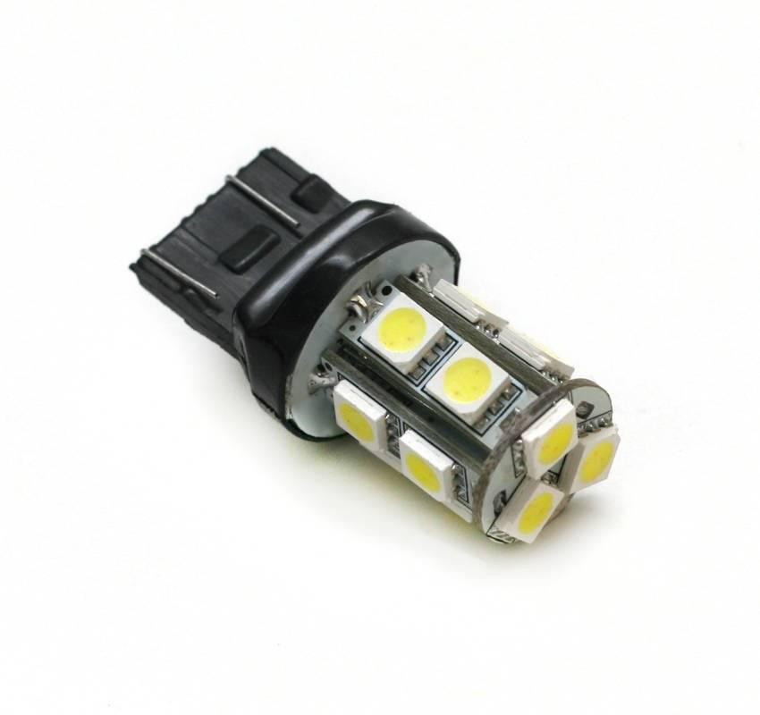 Interlook Auto LED žárovka T20 W21W WY21W 13 SMD 5050