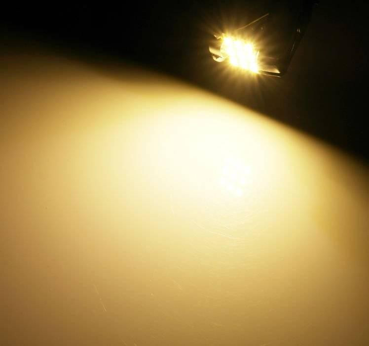 Interlook WW Auto LED žárovka C5W 9 SMD 5630 Teplá bílá 39 mm